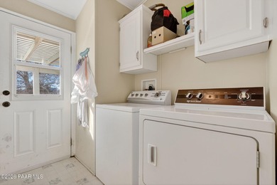 Adorable and well cared for home with amazing views of Granite