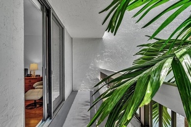 Gorgeous corner 3/2 with wraparound balcony facing southeast for - photo 22