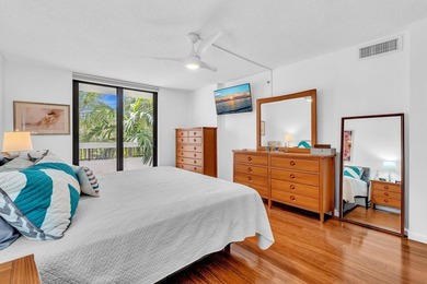 Gorgeous corner 3/2 with wraparound balcony facing southeast for - photo 24