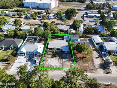 ****JUST REDUCED****Diamond in the Rough - Just 1/2 Mile to the - photo 2