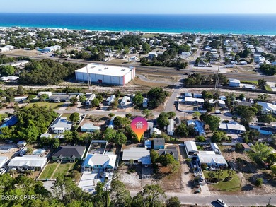 ****JUST REDUCED****Diamond in the Rough - Just 1/2 Mile to the - photo 3