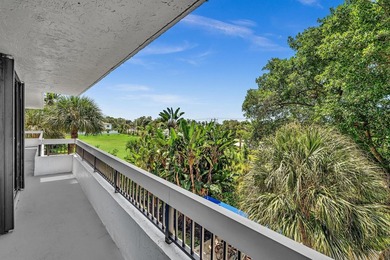Gorgeous corner 3/2 with wraparound balcony facing southeast for - photo 38