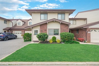 Move right into this beautifully updated 2-bedroom, 2-bath upper - photo 1