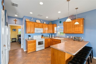 Looking for the perfect weekend getaway near renowned fishing - photo 13