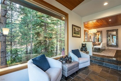 Welcome to 685 Wilson Way #4 - a spacious multi-level home set - photo 15
