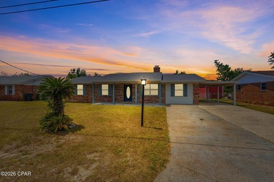 Step into your dream home in the heart of Lynn Haven, in close - photo 2