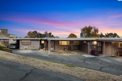 Columbia River - Klickitat County Home Sale Pending in Kennewick Washington