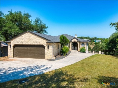 Lake Home For Sale in Canyon Lake, Texas