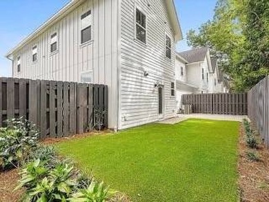 Brand new Luxury Garden Home on Beautiful Johns Island offered - photo 3