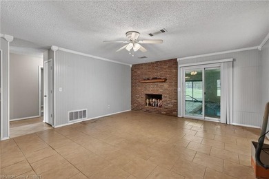 Welcome to this well-maintained home located in Village Harbor - photo 2
