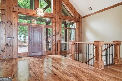 Well-appointed 4 BR & 3.5 BATH design Executive home with an - photo 4