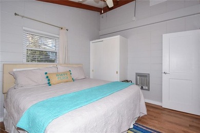 Lakefront opportunity on Lake Martin featuring a well-maintained - photo 37
