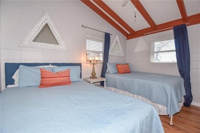 Lakefront opportunity on Lake Martin featuring a well-maintained - photo 42