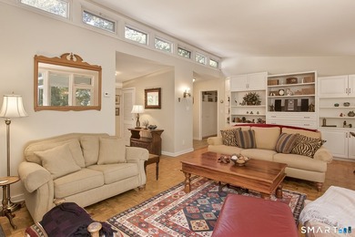 Private Cos Cob oasis designed for effortless single-level - photo 7