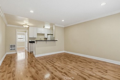 Don't miss this nice 1 bedroom, 1 bath 1st floor condo with a - photo 12