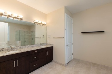Welcome to this well maintained 3-bedroom, 2.5-bath townhome - photo 13