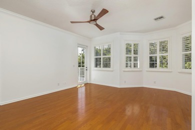 Where do you find a residential property with land in South - photo 18