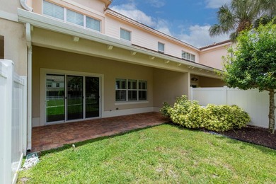 Welcome to this well maintained 3-bedroom, 2.5-bath townhome - photo 27