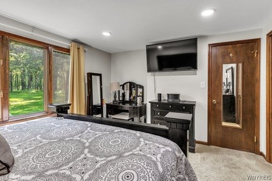 Showings start Thursday July 16 at 9:00 am with negotiations - photo 28