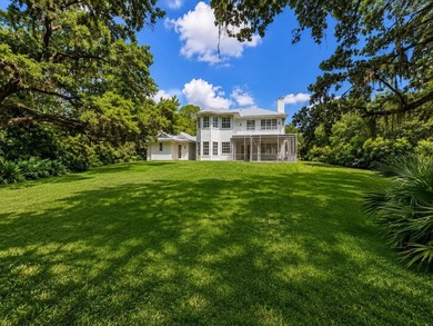 Where do you find a residential property with land in South - photo 32
