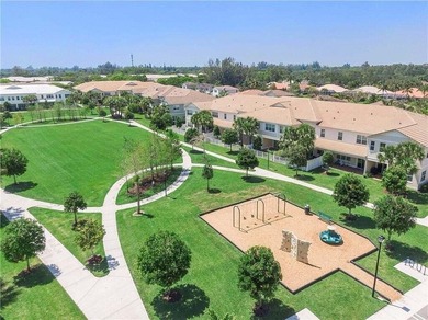 Welcome to this well maintained 3-bedroom, 2.5-bath townhome - photo 33