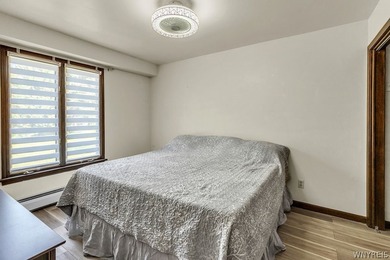 Showings start Thursday July 16 at 9:00 am with negotiations - photo 39