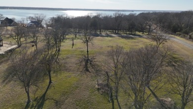 Double Lots with Peekaboo Water Views in Gated Lake Subdivision! - photo 32