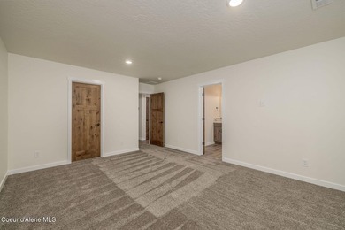 Beautiful New Home, Just completed with 3641+/-sq ft, this Multi - photo 18