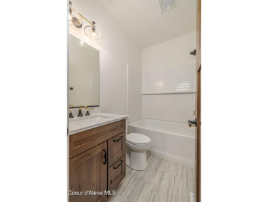 Beautiful New Home, Just completed with 3641+/-sq ft, this Multi - photo 21