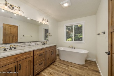 Beautiful New Home, Just completed with 3641+/-sq ft, this Multi - photo 22