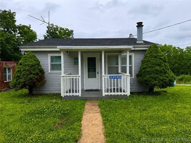 Picture-Perfect Cabin Retreat! This adorable cottage is - photo 3