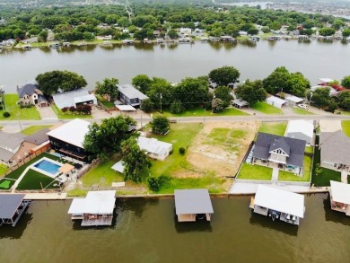 Lake Lot For Sale in Granbury, Texas