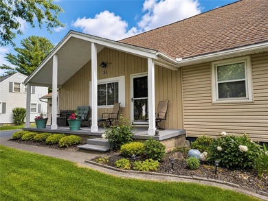 Welcome home to this 4 bdrm well-maintained home offering - photo 4