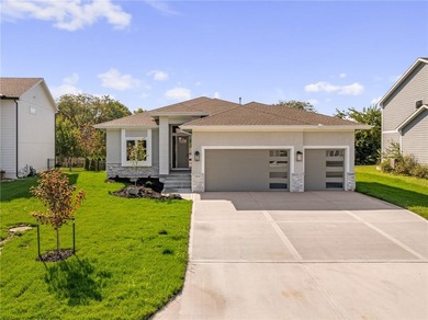 Lake Olathe Home Sale Pending in Olathe Kansas