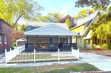 Lake Erie Home For Sale in Erie Pennsylvania