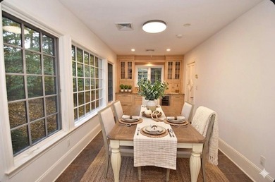 Beautifully Located on one of the most prestigious block in the - photo 8