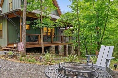 Riverfront Craftsman Retreat on the Middle Fork of Little River - photo 11