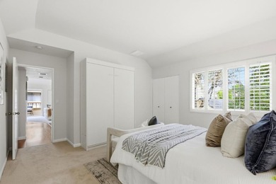 Welcome to this beautifully updated townhouse-style condo - photo 20
