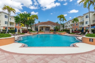 Spacious first floor 1 bedroom 1 bathroom condo plus open den in - photo 22