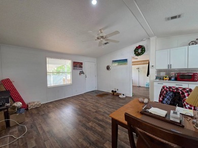 This 2 bed 2 bath home is located in Hillcrest a 55+ Community - photo 3