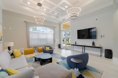 Spacious first floor 1 bedroom 1 bathroom condo plus open den in - photo 26