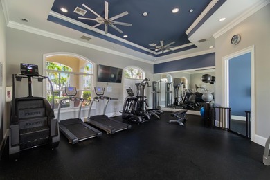 Spacious first floor 1 bedroom 1 bathroom condo plus open den in - photo 29