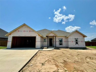 Cedar Creek Lake Home For Sale in Mabank Texas