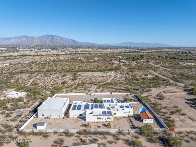 Gorgeous hilltop home with panoramic views! Every square foot of