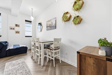 Rare opportunity to own a piece of Heights history at The - photo 4