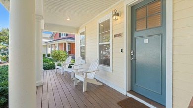 Welcome to 1327 E Ravens Run, a beautifully decorated home - photo 6