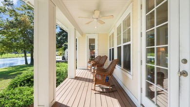 Welcome to 1327 E Ravens Run, a beautifully decorated home - photo 7