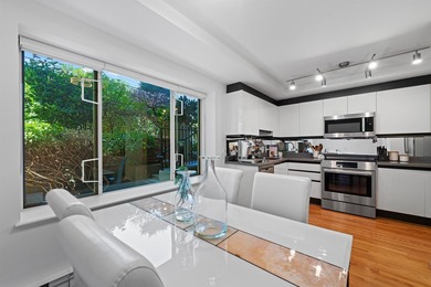 Tucked away in the heart of Kerrisdale, this tastefully - photo 12