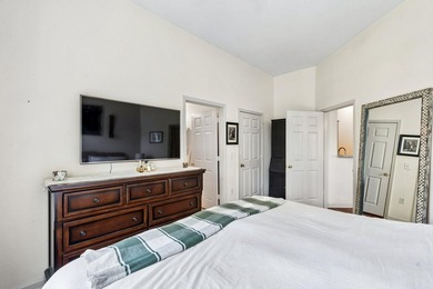Welcome to ''The Treehouse'' at MiraVista, where peaceful living - photo 18