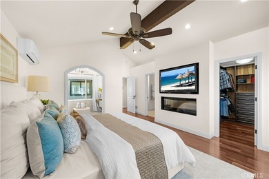 EXQUISITE WATERFRONT RESIDENCE ON HIGHLY COVETED HUMBOLDT - photo 18